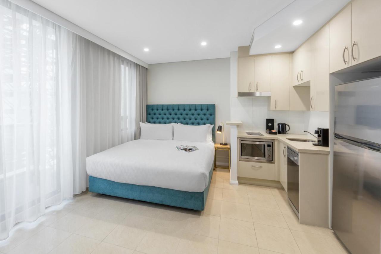 Meriton Suites Pitt Street, Сидней Экстерьер фото